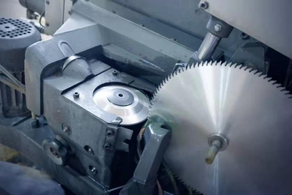 8 Frustrating Problems with TCT Circular Saw Blades (And Proven Fixes) 3 17860839177634